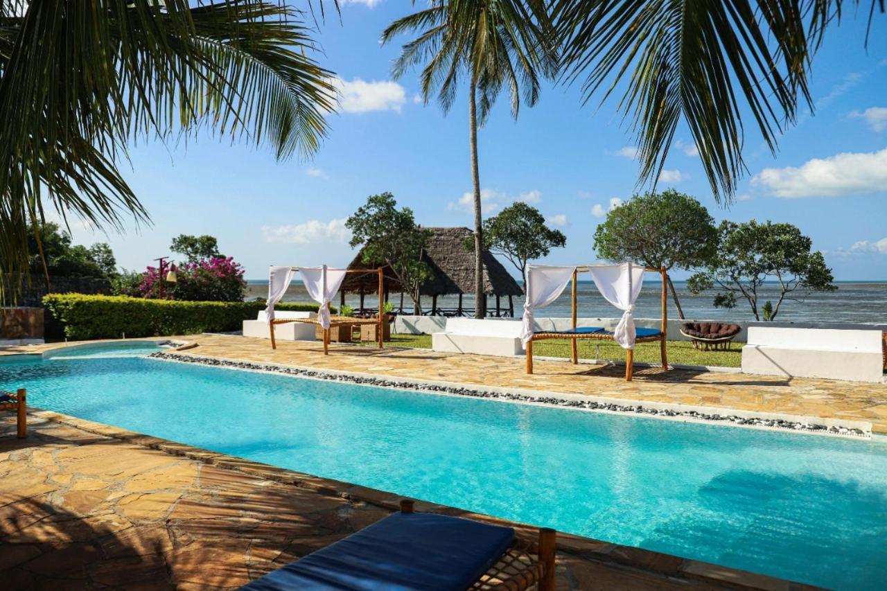 Ivory Ocean View Hotel Marumbi Екстериор снимка